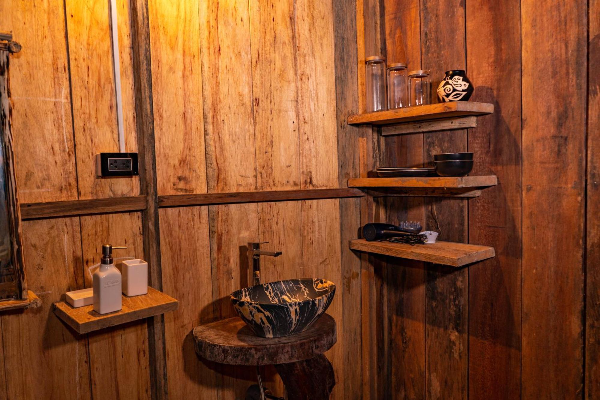 Awaken Amazonian Healing Resort All Inclusive Iquitos Eksteriør bilde
